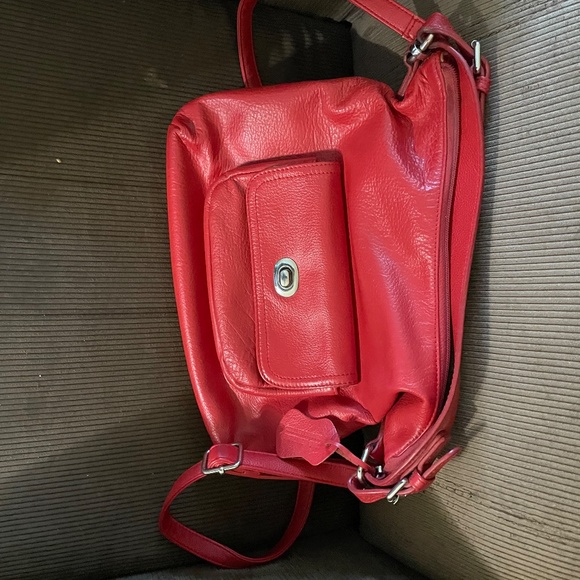 Red leather purse - Picture 3 of 3